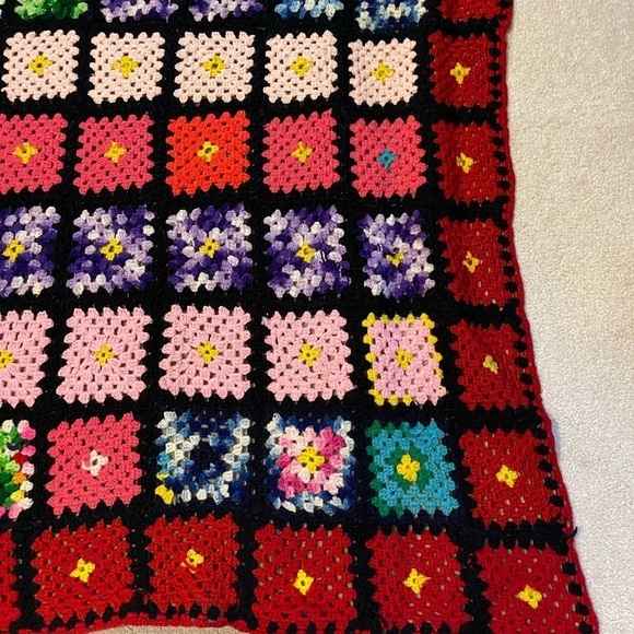 Handmade Granny Square Blanket Throw Afghan Quirky - Picture 4 of 8